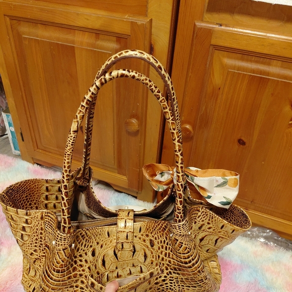 Gold Croc-Embossed Tote Bag with Decorative Bow BRAHMIN  Mallory Tote FIRM PRICE - Picture 9 of 15